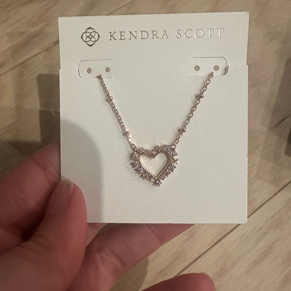 Kendra Scott Gold Heart Necklace